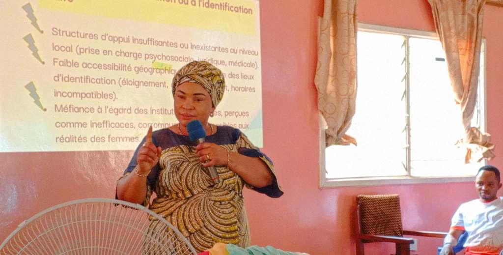 Kananga : Le FONAREV forme les enquêteurs à la mobilisation des femmes victimes, module présenté par la DG de&nbsp;FMMDI