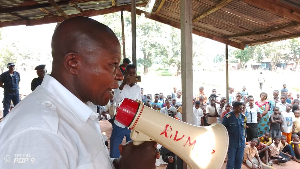 Kasaï : Itinérance ministérielle à Kamonia, Frédéric Piema Malengu loue le leadership du gouverneur Crispin Mukendi