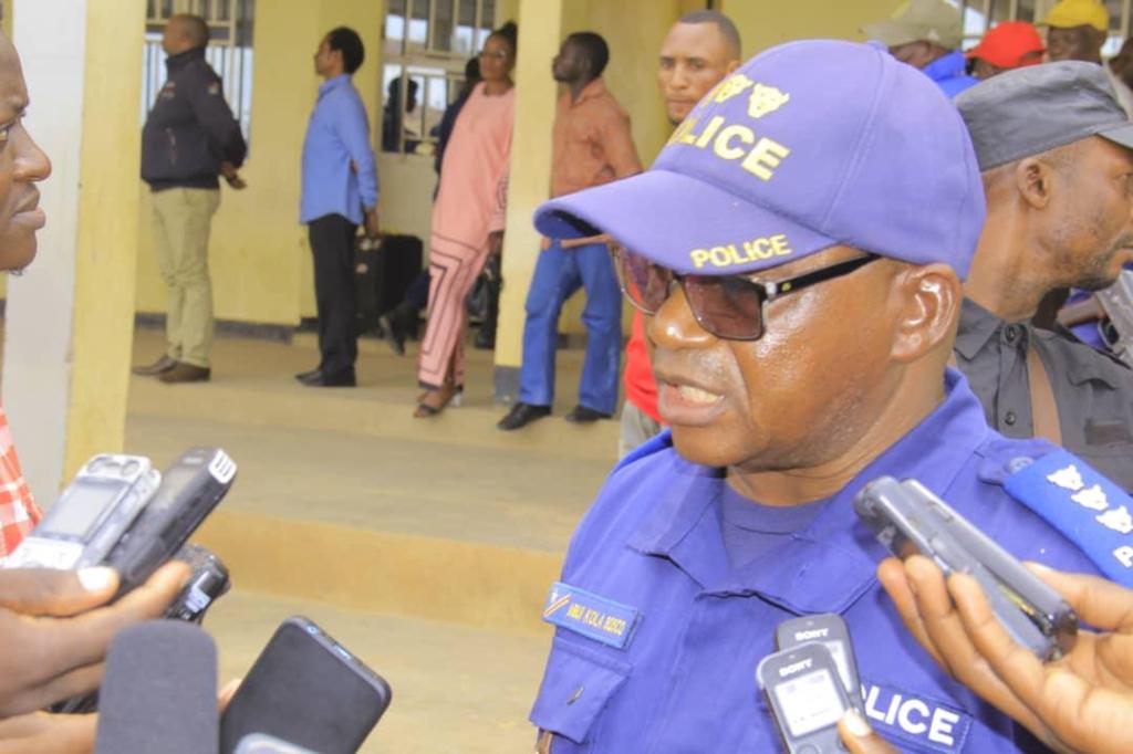 Ituri : Les propos dénigrants d&rsquo;un commissaire enflamment les&nbsp;journalistes