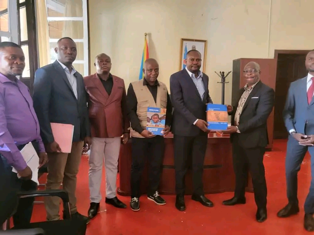 Lomami : Le gouverneur reçoit le rapport de l'enquête démographique et de&nbsp;santé